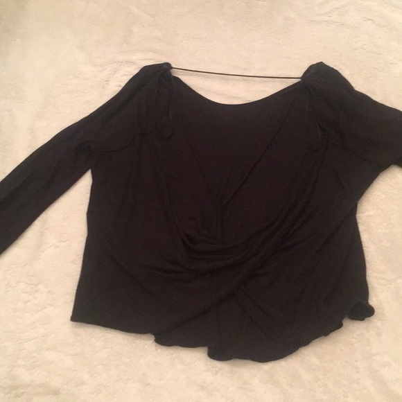 Free People Open back flowy black top - Picture 4 of 6